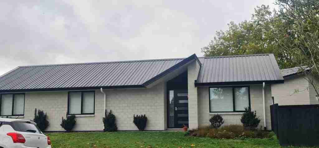 Roofing Contractor